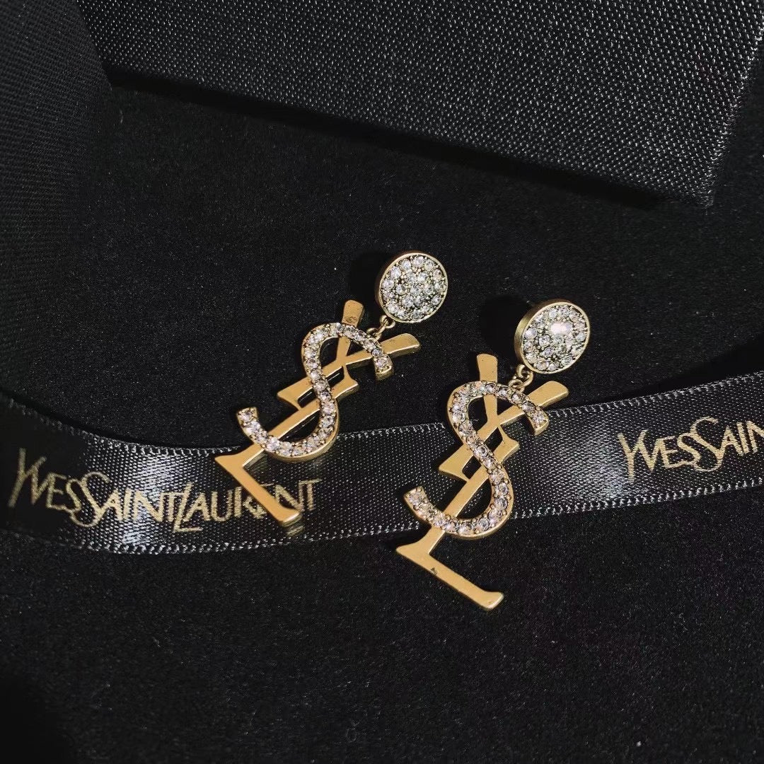 Stylish Women's Affordable Luxury Earrings