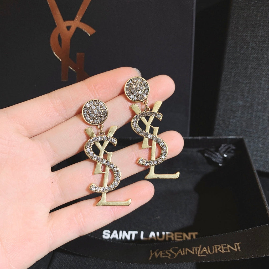 Stylish Women's Affordable Luxury Earrings