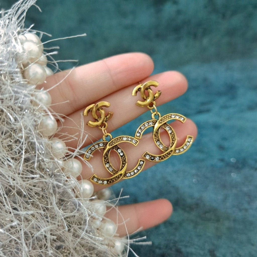 High-end luxury earrings for stylish women