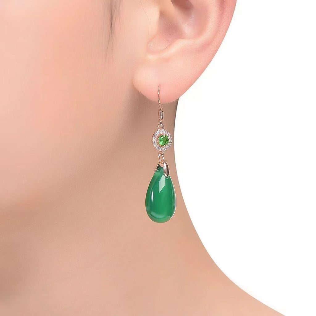 Women's earrings