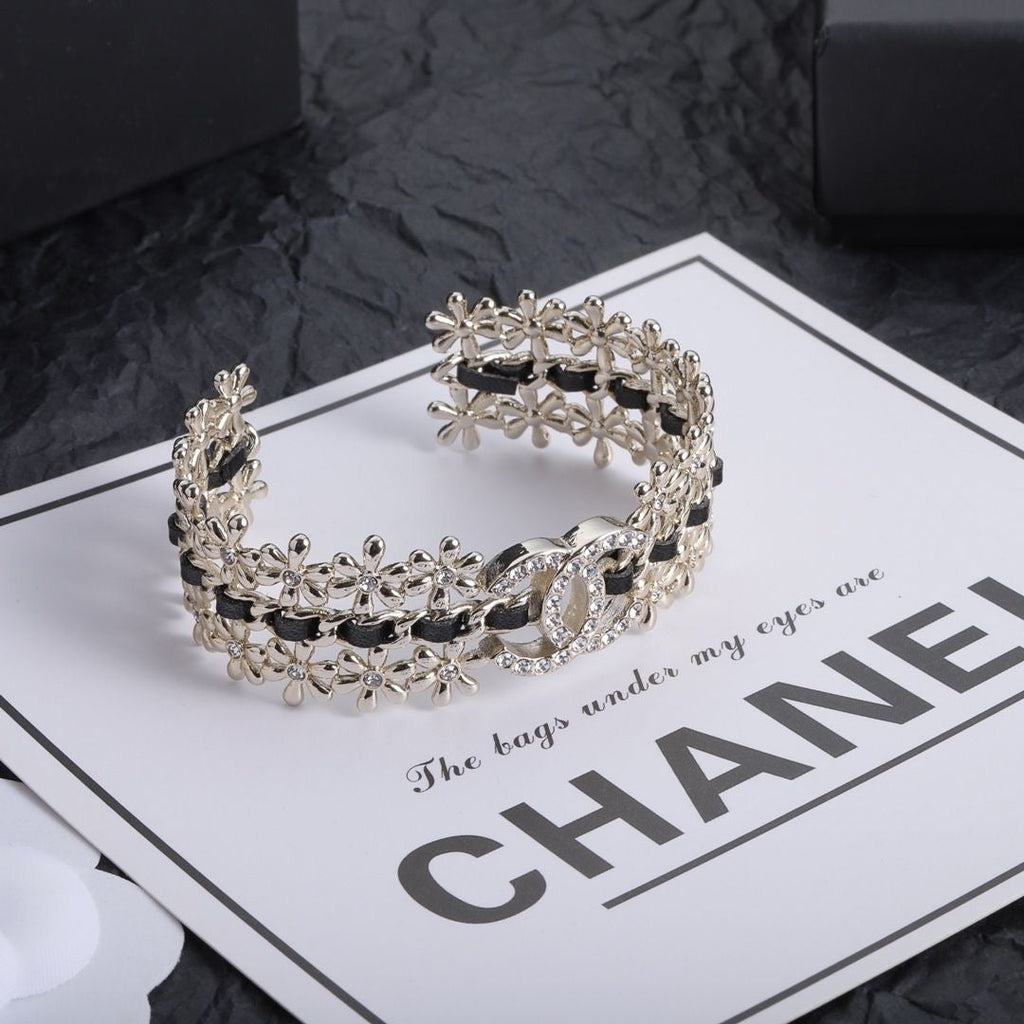 18K Gold Fashion High-End Bracelet