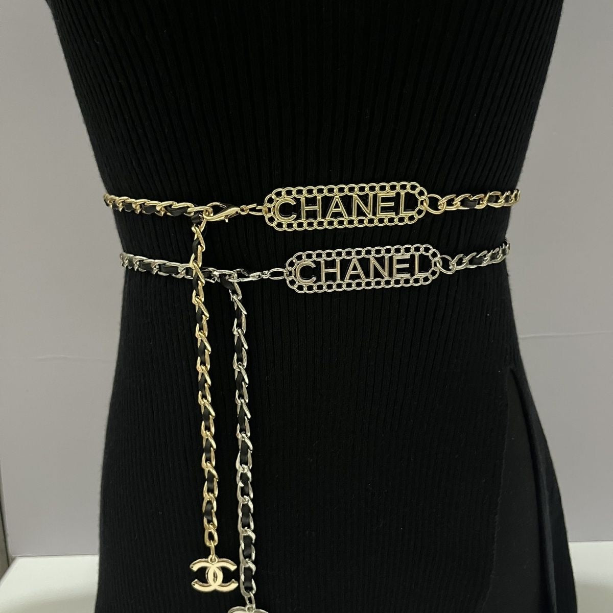 Trendy women's waist chain