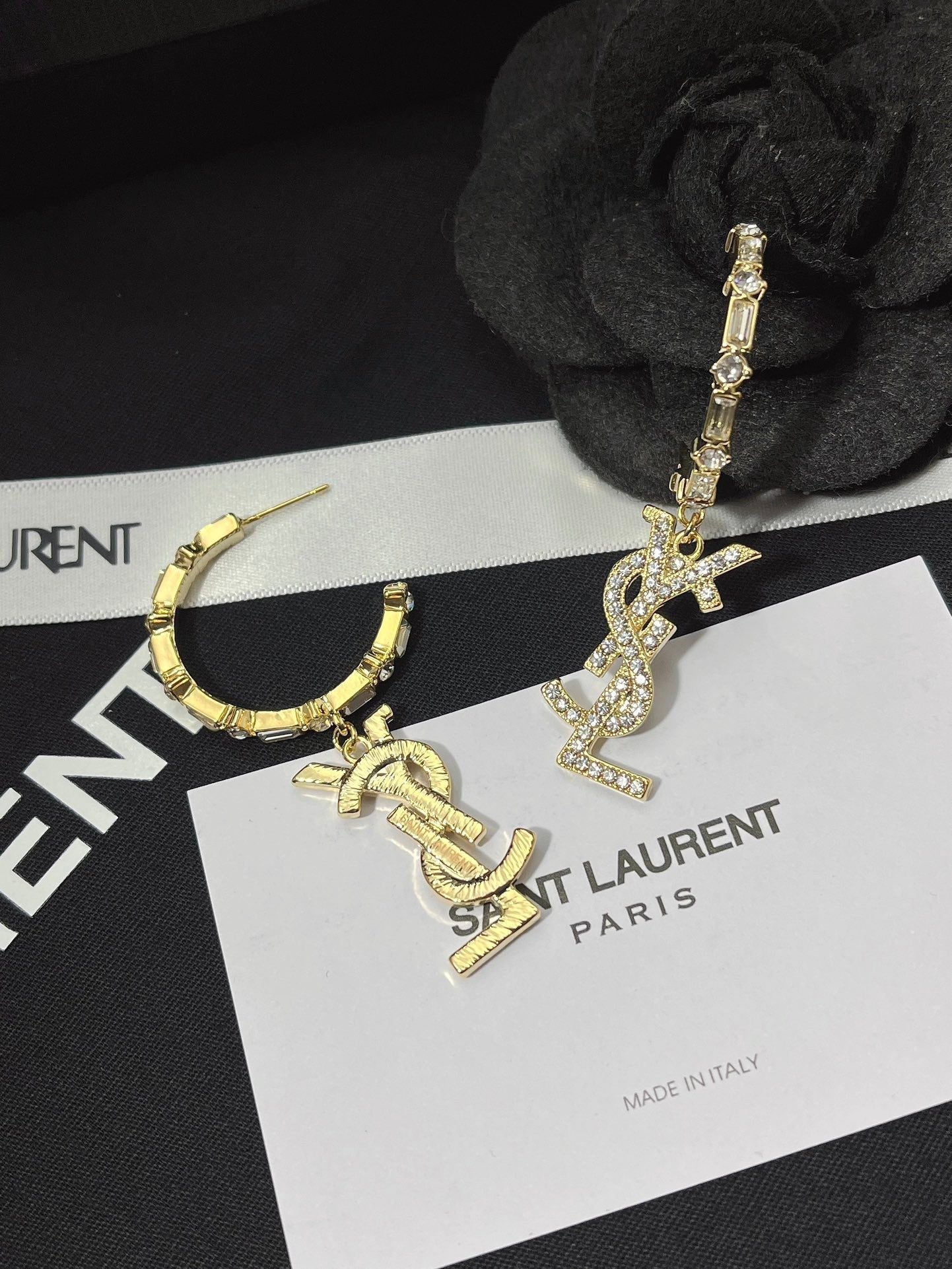 Stylish letter earrings