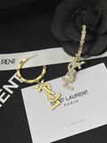 Women's fashion earrings