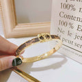 Fashionable women's light luxury style bracelet