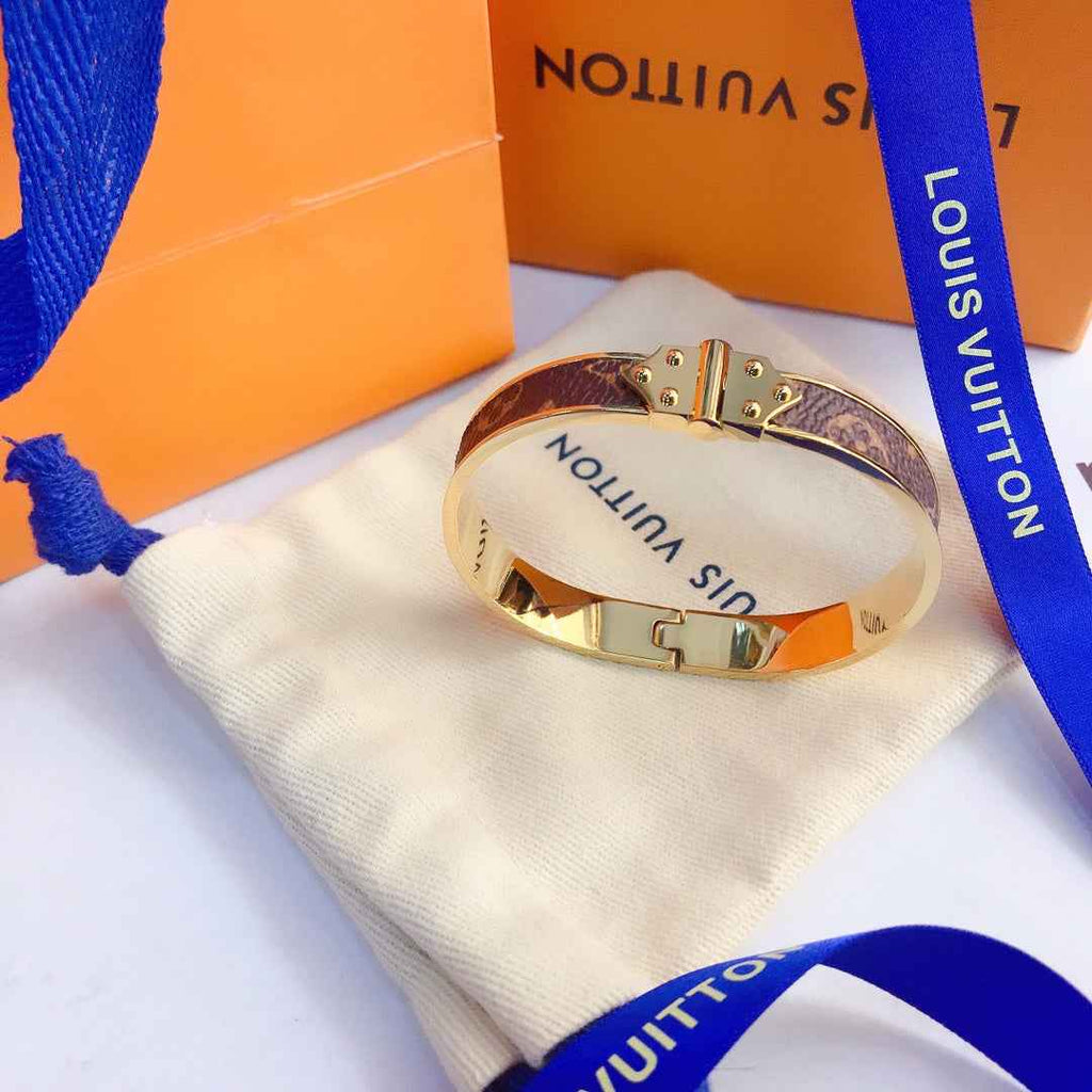 Fashionable women's bracelet