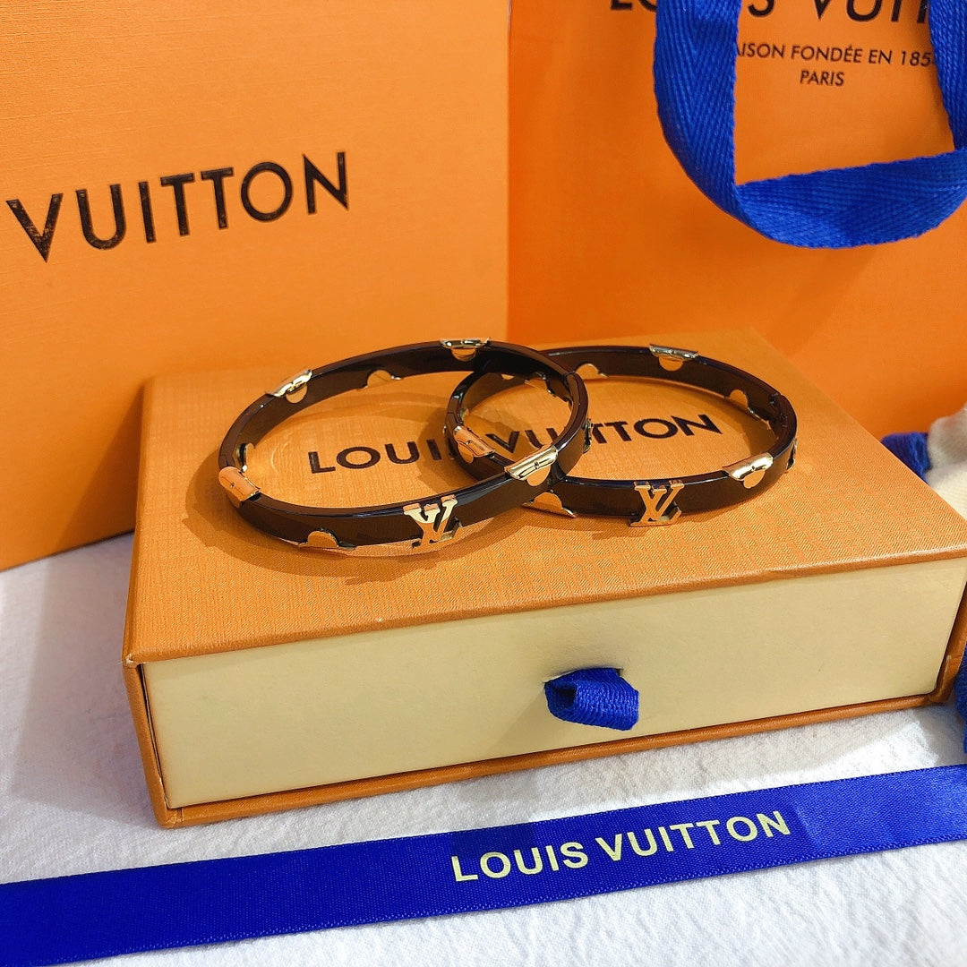 Women's Fashion Titanium Steel Bracelet